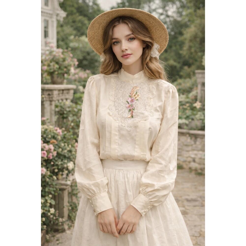 Vintage Nilani Victorian Style Lace Embroidered Floral Mock Neck Blouse Size 10
